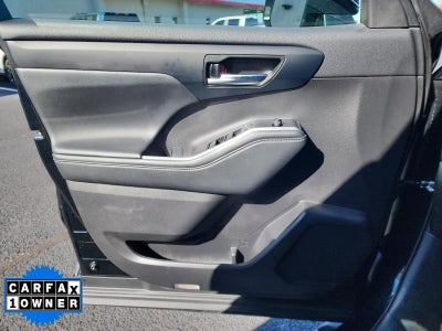 2022 Toyota Highlander XLE AWD (Natl)