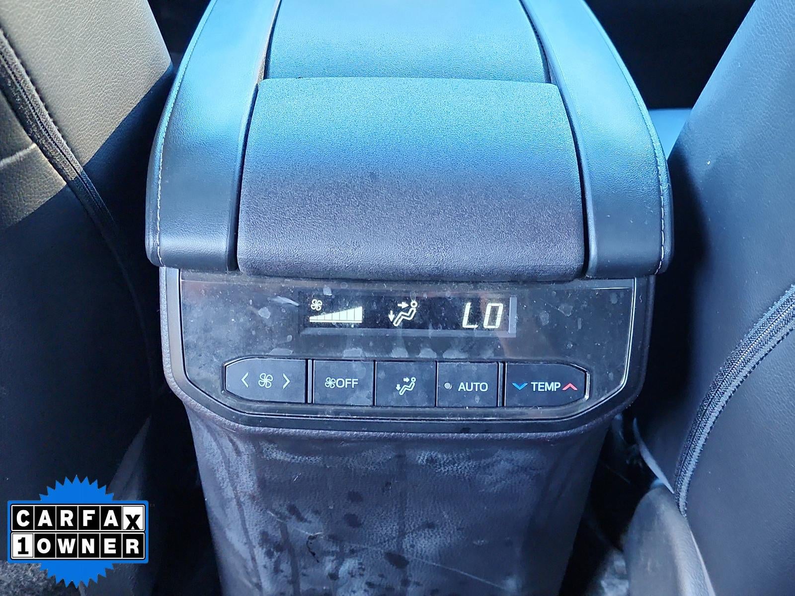 2023 Toyota Highlander XLE FWD (Natl)