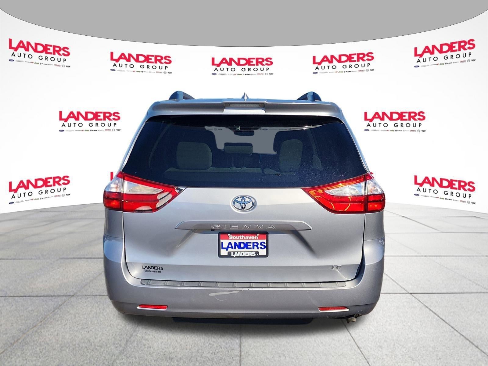 2018 Toyota Sienna LE FWD 8-Passenger (Natl)