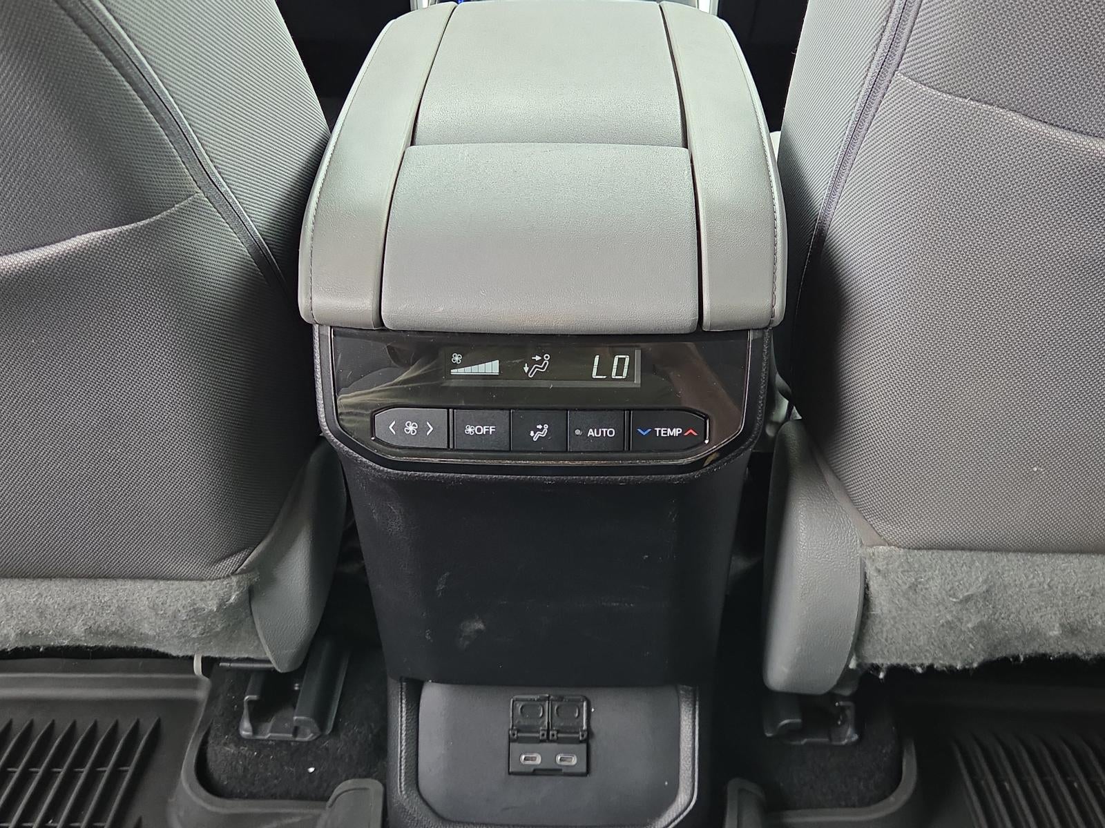 2023 Toyota Highlander Hybrid LE FWD (Natl)