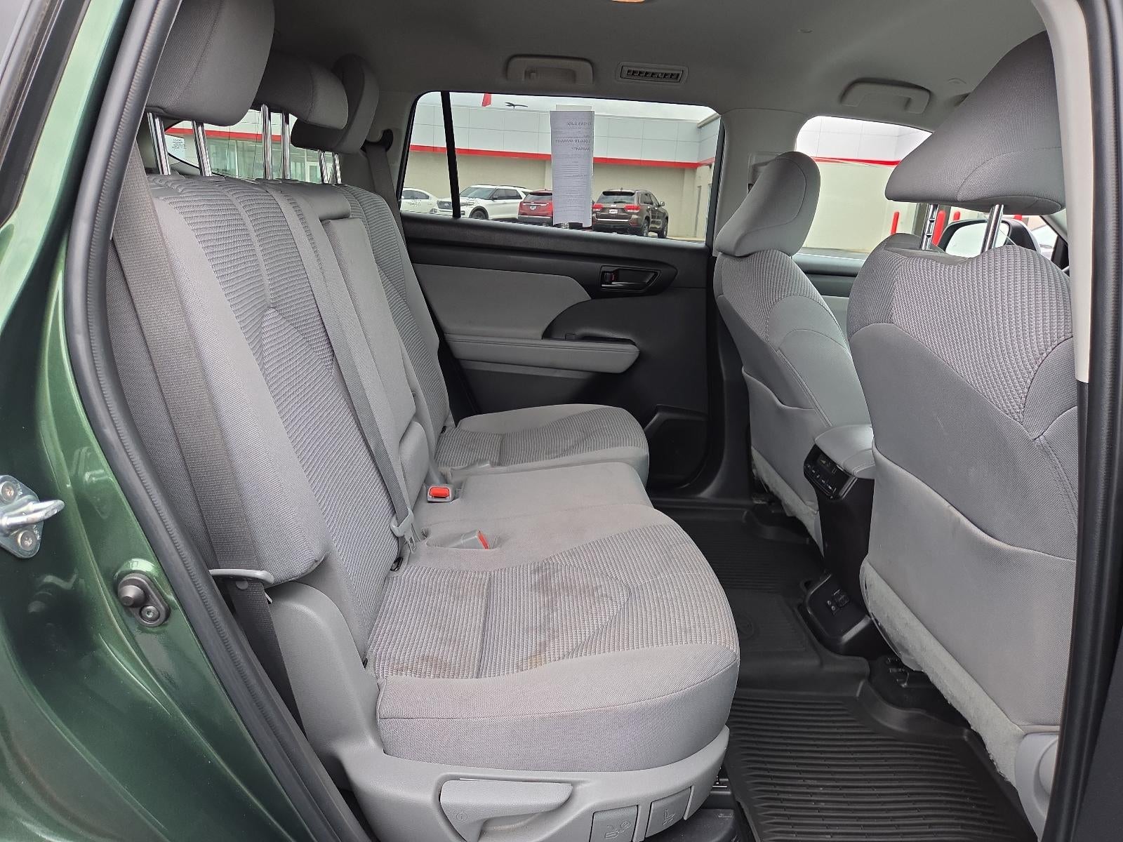 2023 Toyota Highlander Hybrid LE FWD (Natl)