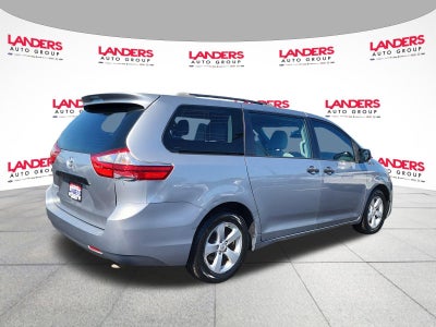 2016 Toyota Sienna 5dr 7-Pass Van L FWD (Natl)