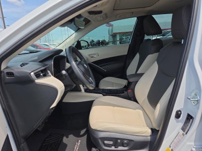 2024 Toyota Corolla Cross XLE 2WD (Natl)