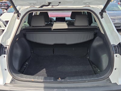 2024 Toyota Corolla Cross XLE 2WD (Natl)
