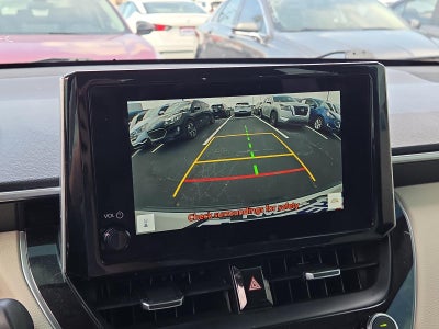 2024 Toyota Corolla Cross XLE 2WD (Natl)