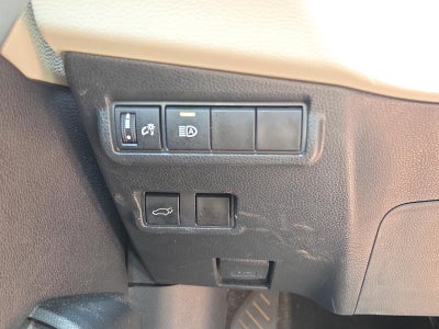 2024 Toyota Corolla Cross XLE 2WD (Natl)