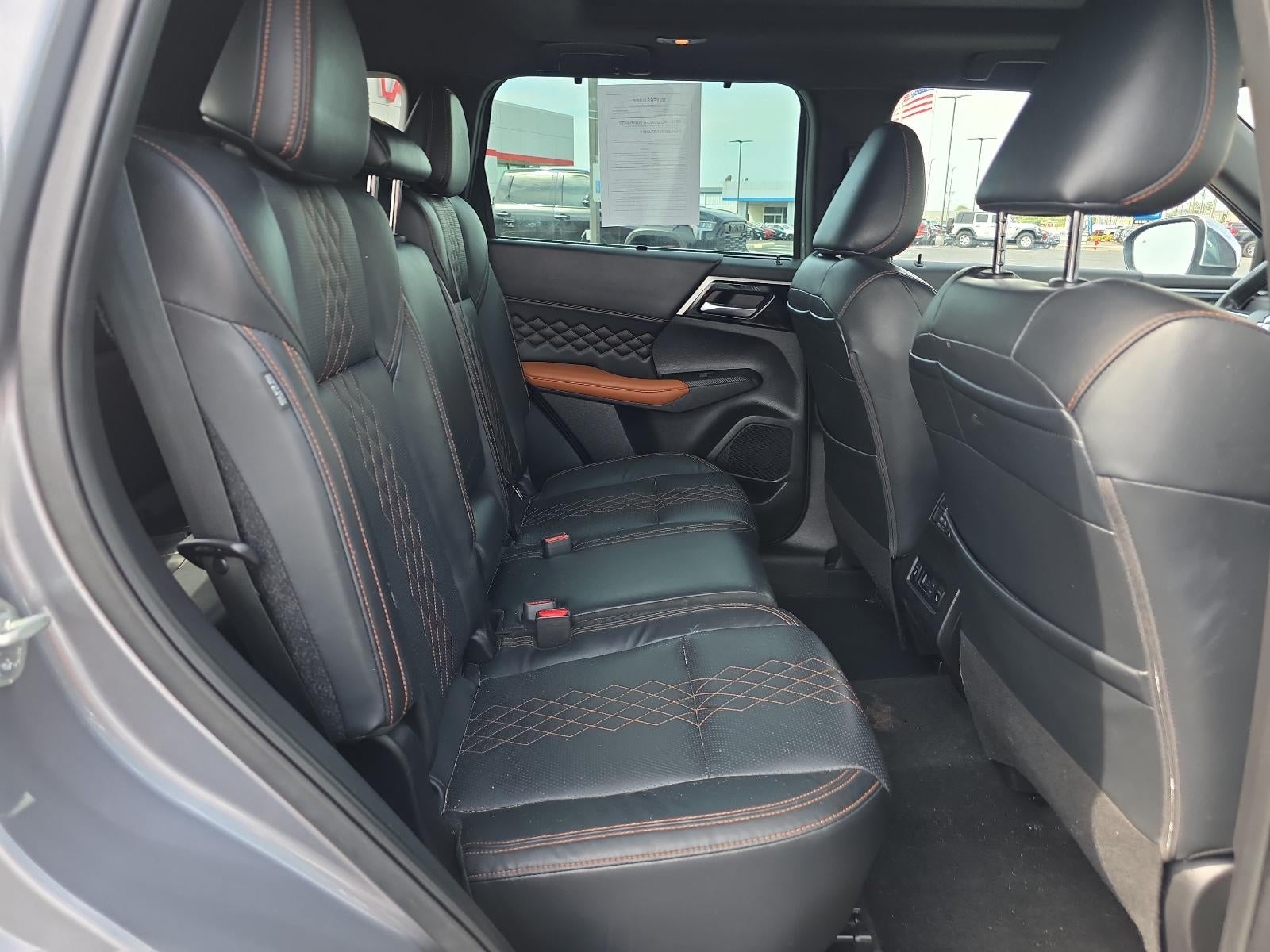 2022 Mitsubishi Outlander SEL FWD