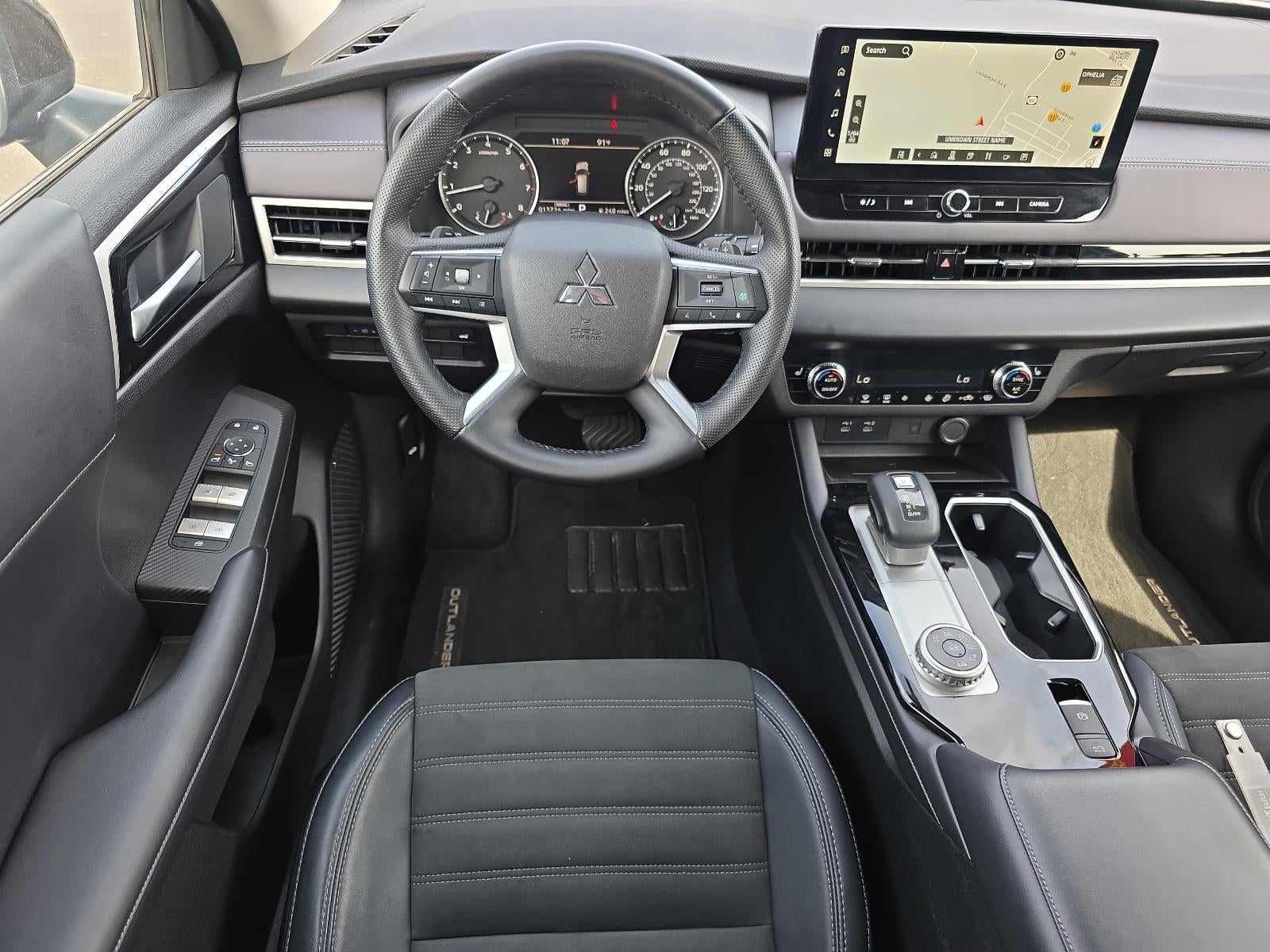 2025 Mitsubishi Outlander SE S-AWC