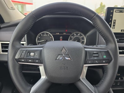 2025 Mitsubishi Outlander SE S-AWC