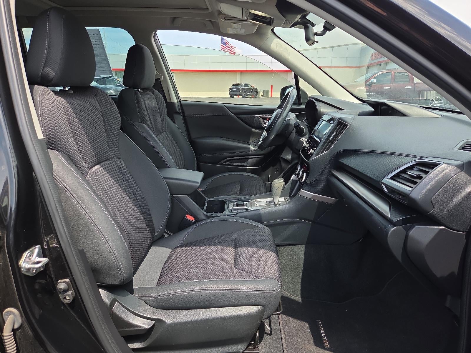 2023 Subaru Forester Premium CVT