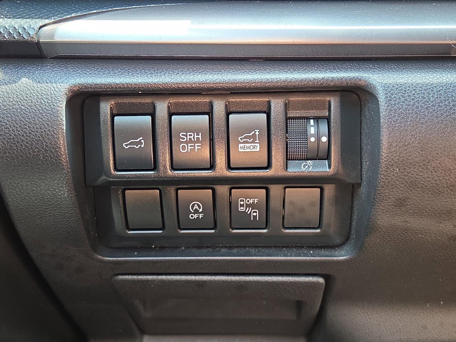 2023 Subaru Forester Premium CVT