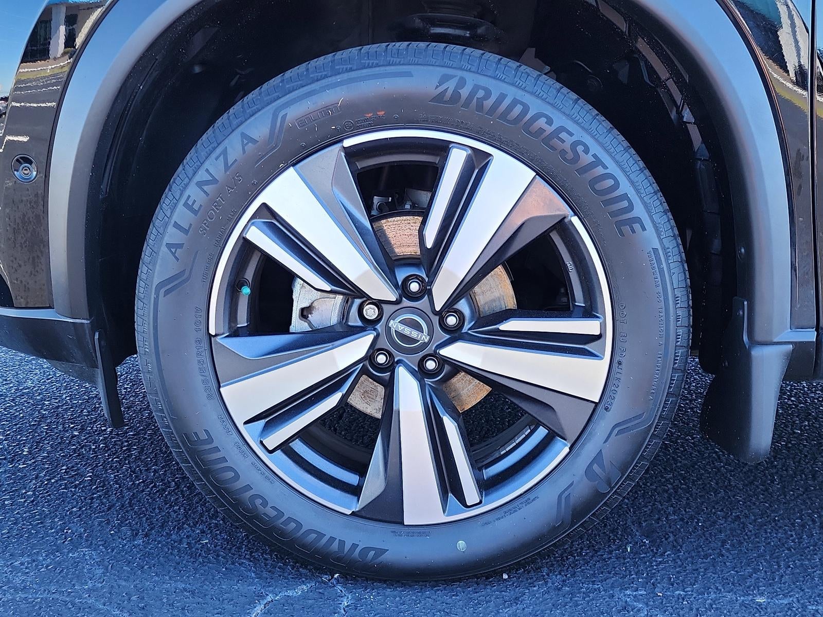 2023 Nissan Rogue FWD Platinum