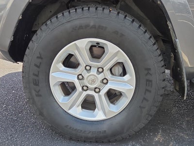 2019 Toyota 4Runner SR5 4WD (GS)