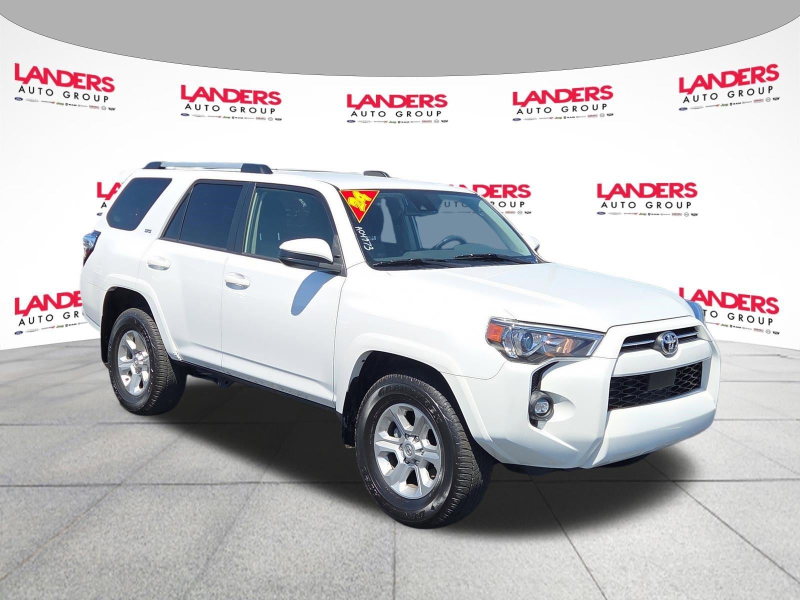 2024 Toyota 4Runner SR5 2WD (Natl)