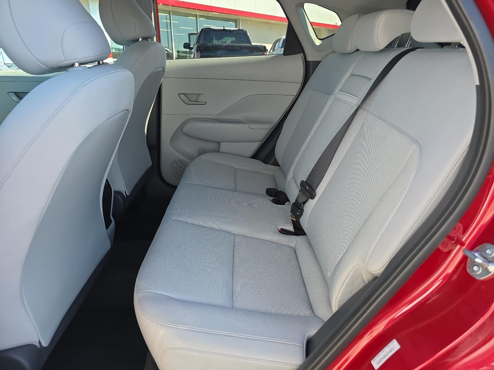 2025 Hyundai KONA SEL FWD