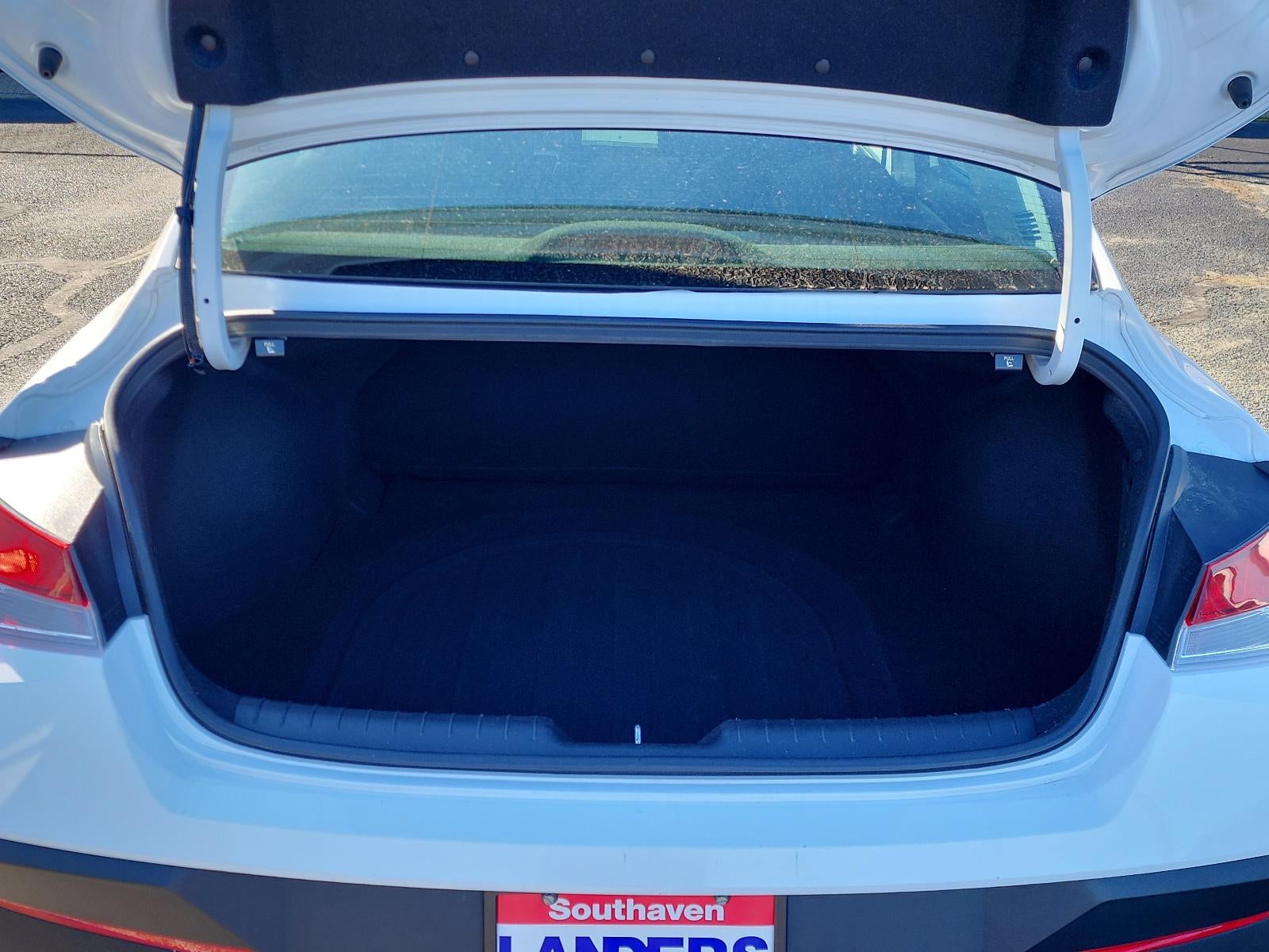 2024 Hyundai ELANTRA SEL IVT