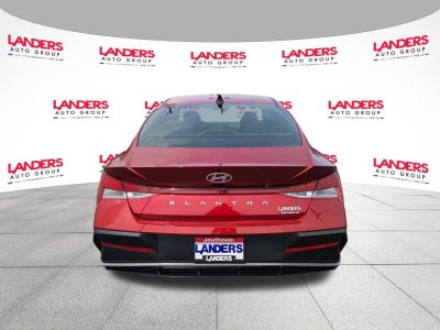 2025 Hyundai ELANTRA SEL Convenience IVT