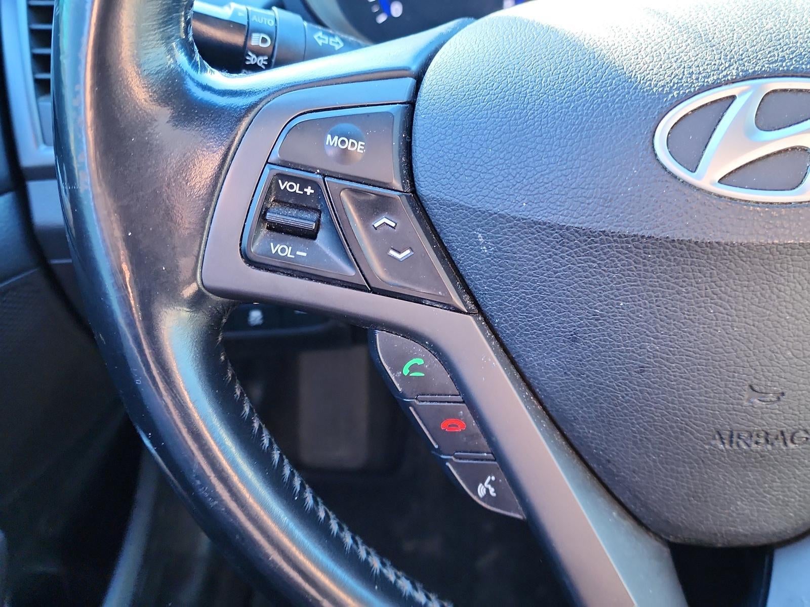 2014 Hyundai VELOSTER 3dr Cpe Man Turbo w/Black Int