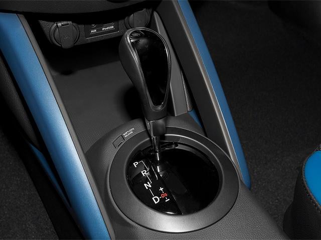 2014 Hyundai VELOSTER 3dr Cpe Man Turbo w/Black Int