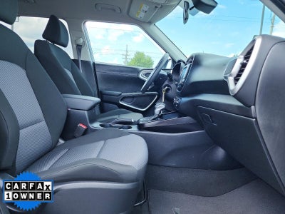 2024 Kia Soul LX IVT