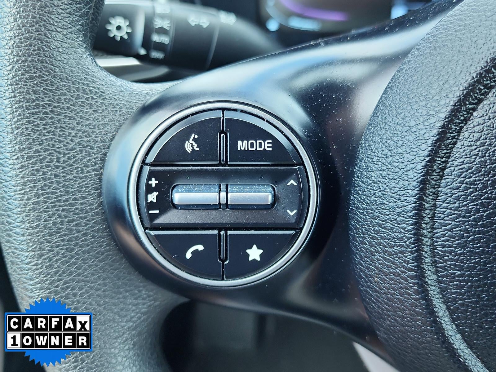 2024 Kia Soul LX IVT