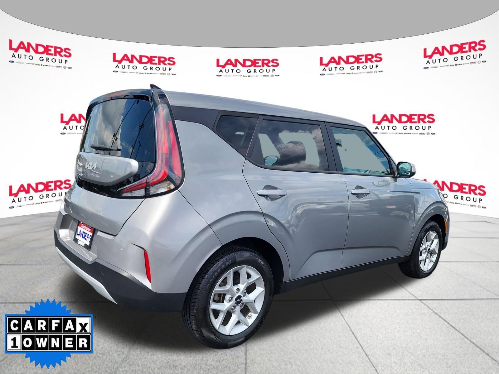 2024 Kia Soul LX IVT