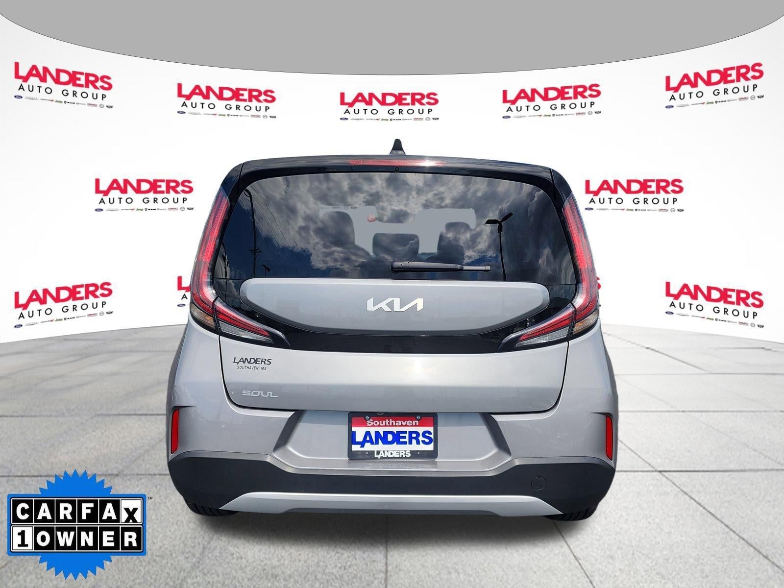 2024 Kia Soul LX IVT