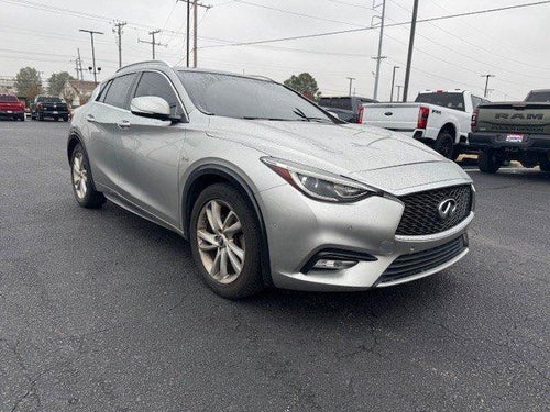 2017 INFINITI QX30 Premium FWD