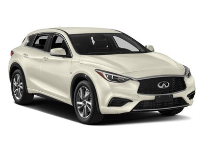 2017 INFINITI QX30 Premium FWD