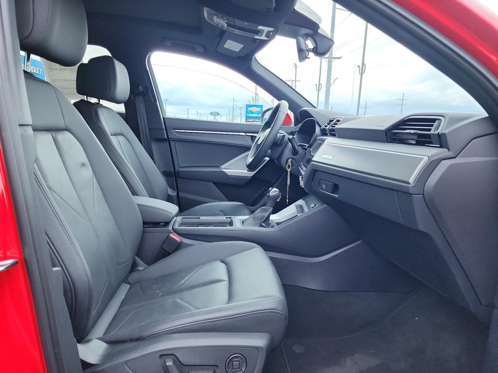 2025 Audi Q3 S line Premium 45 TFSI quattro