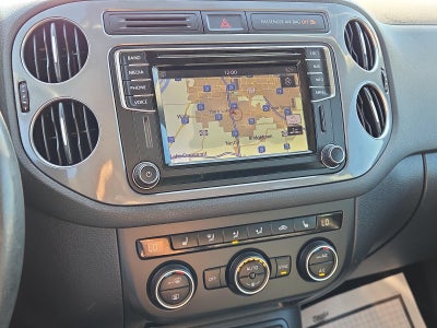 2017 Volkswagen Tiguan 2.0T Sport FWD