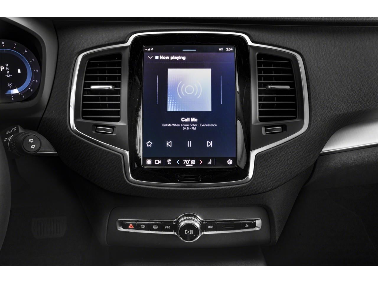 2023 Volvo XC90 B5 AWD Core 7P