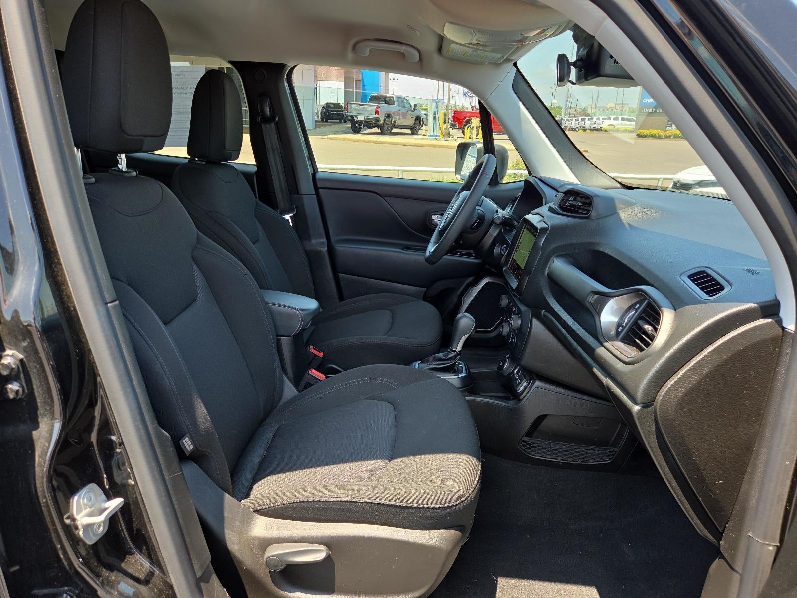 2023 Jeep Renegade Latitude 4x4