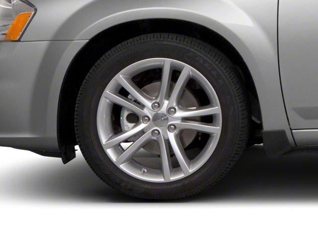 2013 Dodge Avenger 4dr Sdn SE V6