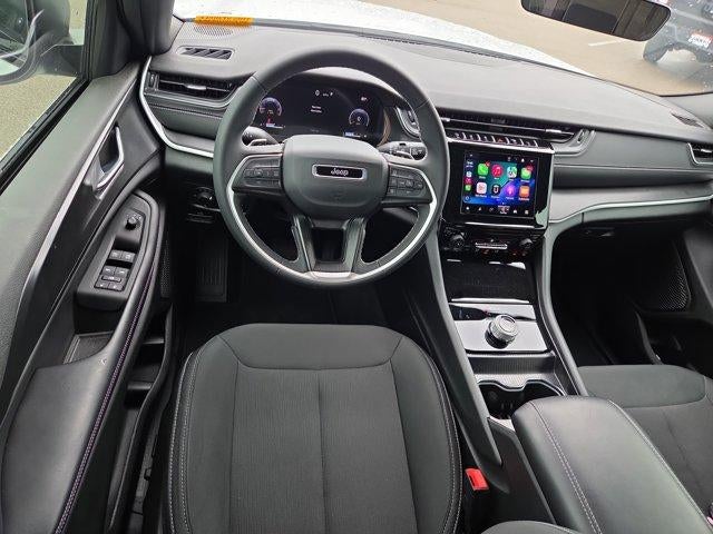 2025 Jeep Grand Cherokee Laredo X 4x4
