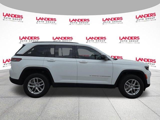 2025 Jeep Grand Cherokee Laredo X 4x4