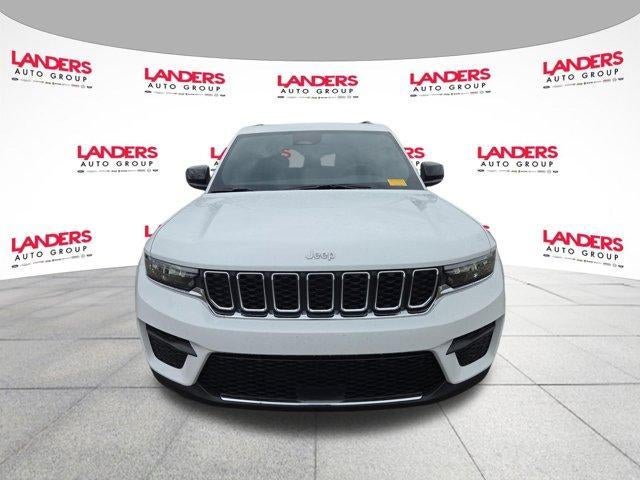 2025 Jeep Grand Cherokee Laredo X 4x4