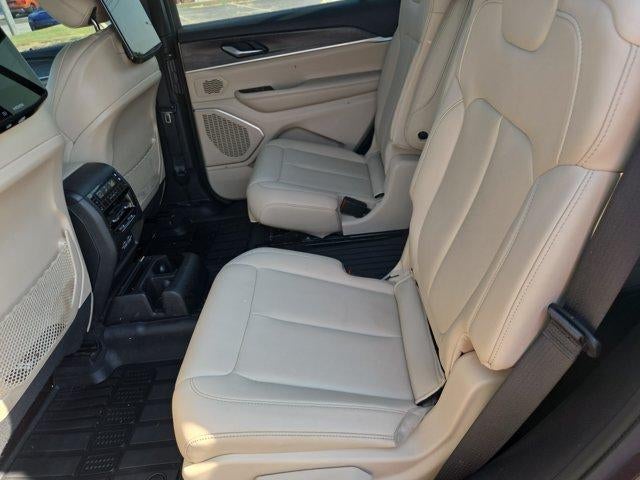 2023 Jeep Grand Cherokee L Limited 4x2