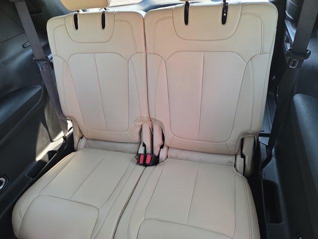 2023 Jeep Grand Cherokee L Limited 4x2