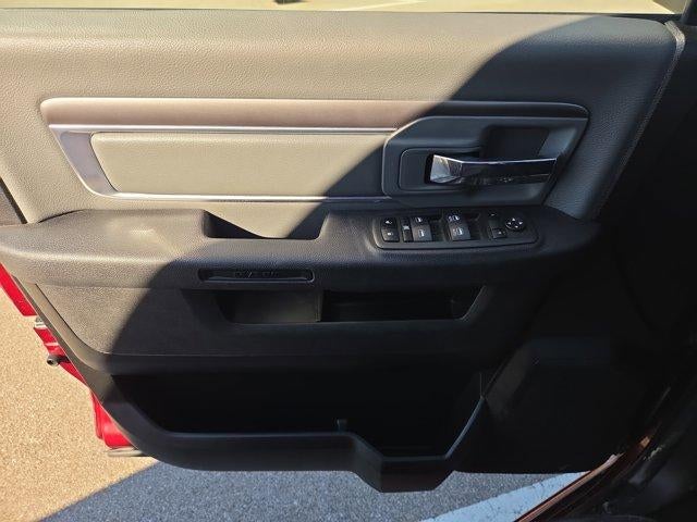 2022 RAM 1500 Classic SLT 4x2 Crew Cab 5'7" Box