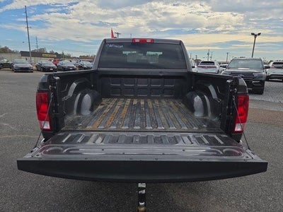 2020 RAM 1500 Classic Tradesman 4x4 Crew Cab 5'7" Box