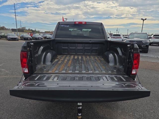 2020 RAM 1500 Classic Tradesman 4x4 Crew Cab 5'7" Box