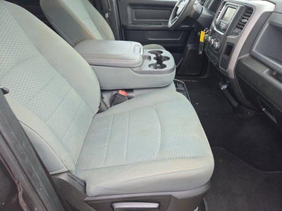 2020 RAM 1500 Classic Tradesman 4x4 Crew Cab 5'7" Box