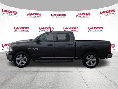 2020 RAM 1500 Classic Tradesman 4x4 Crew Cab 5'7" Box