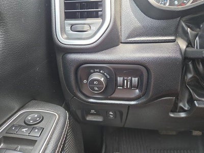 2022 RAM 1500 Laramie 4x4 Crew Cab 5'7" Box