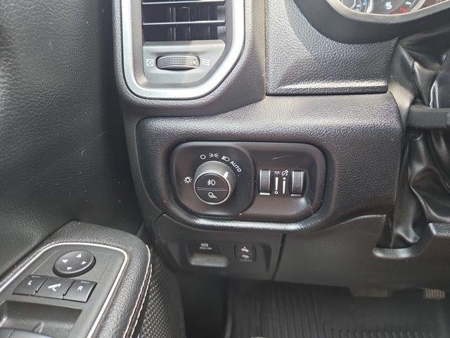 2022 RAM 1500 Laramie 4x4 Crew Cab 5'7" Box