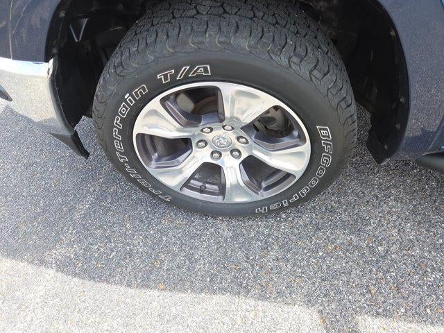 2022 RAM 1500 Laramie 4x4 Crew Cab 5'7" Box