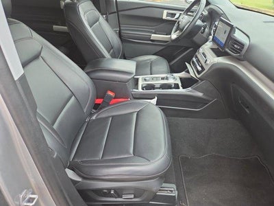 2023 Ford Explorer XLT 4WD
