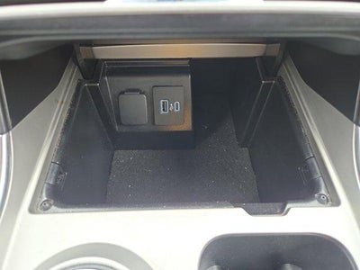 2023 Ford Explorer XLT 4WD