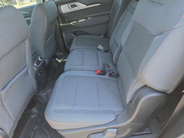 2025 Ford Explorer Active RWD